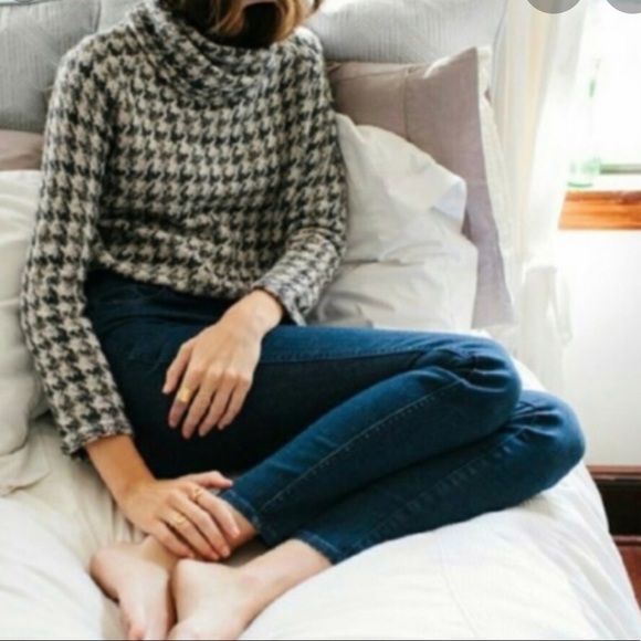 Madewell Sweaters - Madewell Houndstooth Turtleneck sweater
